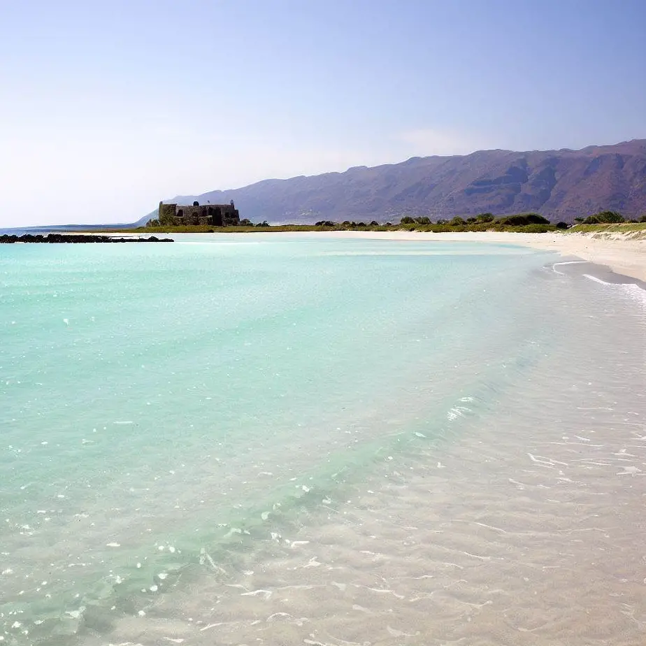 Plaża Elafonisi: Rajski Zakątek na Krecie